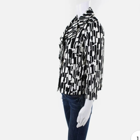 Michael Kors  Abstract Print Six Button Blazer Black & White Size Medium NWOT - Picture 3 of 12